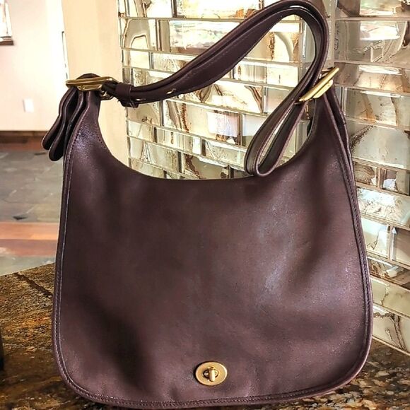 VINTAGE Perfection-Coach Legacy Crescent Flap Saddlebag Crossbody 9718 DkBrown - Picture 1 of 17